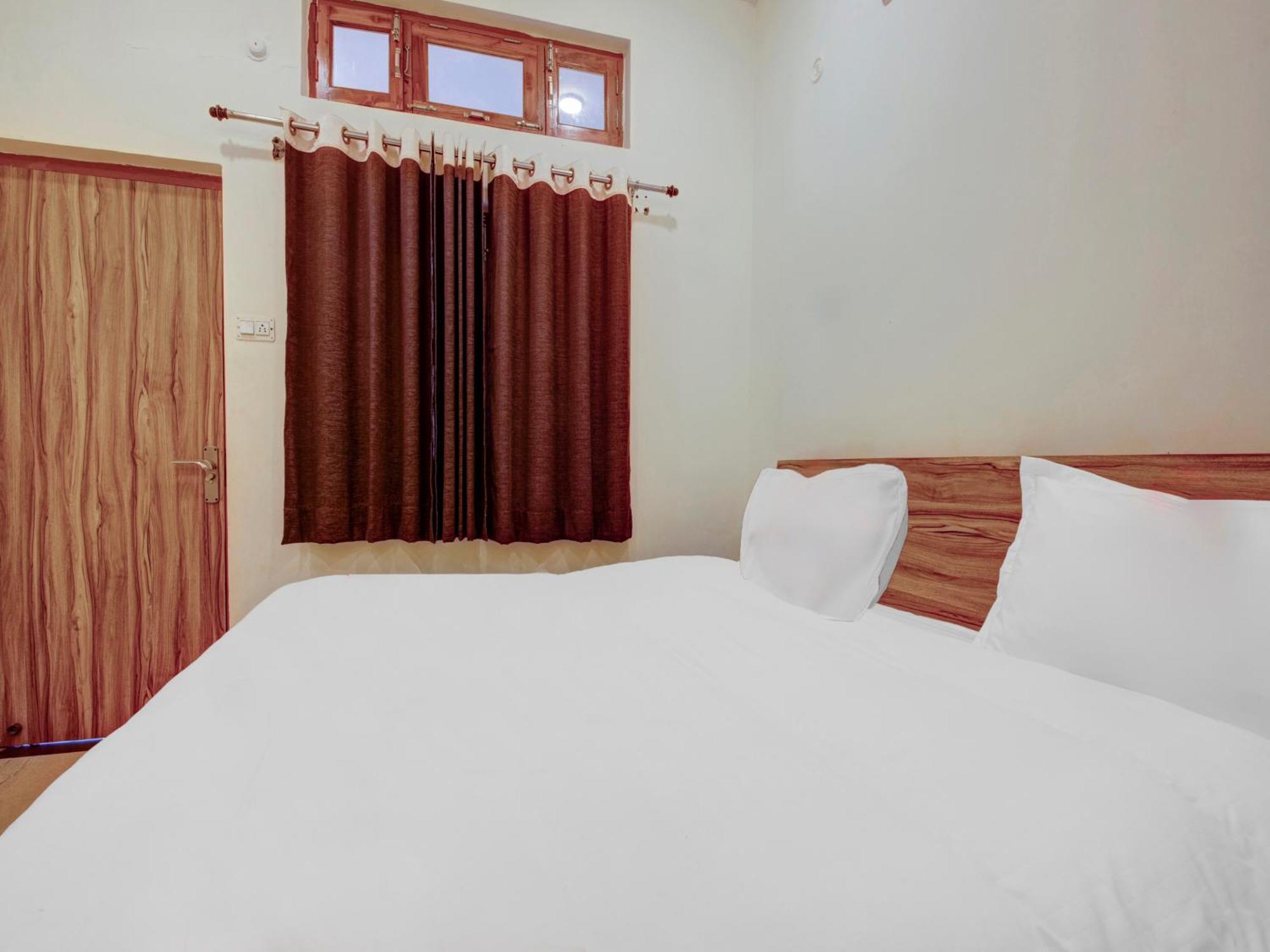 Hotel Kailasha Uttarkāshi エクステリア 写真