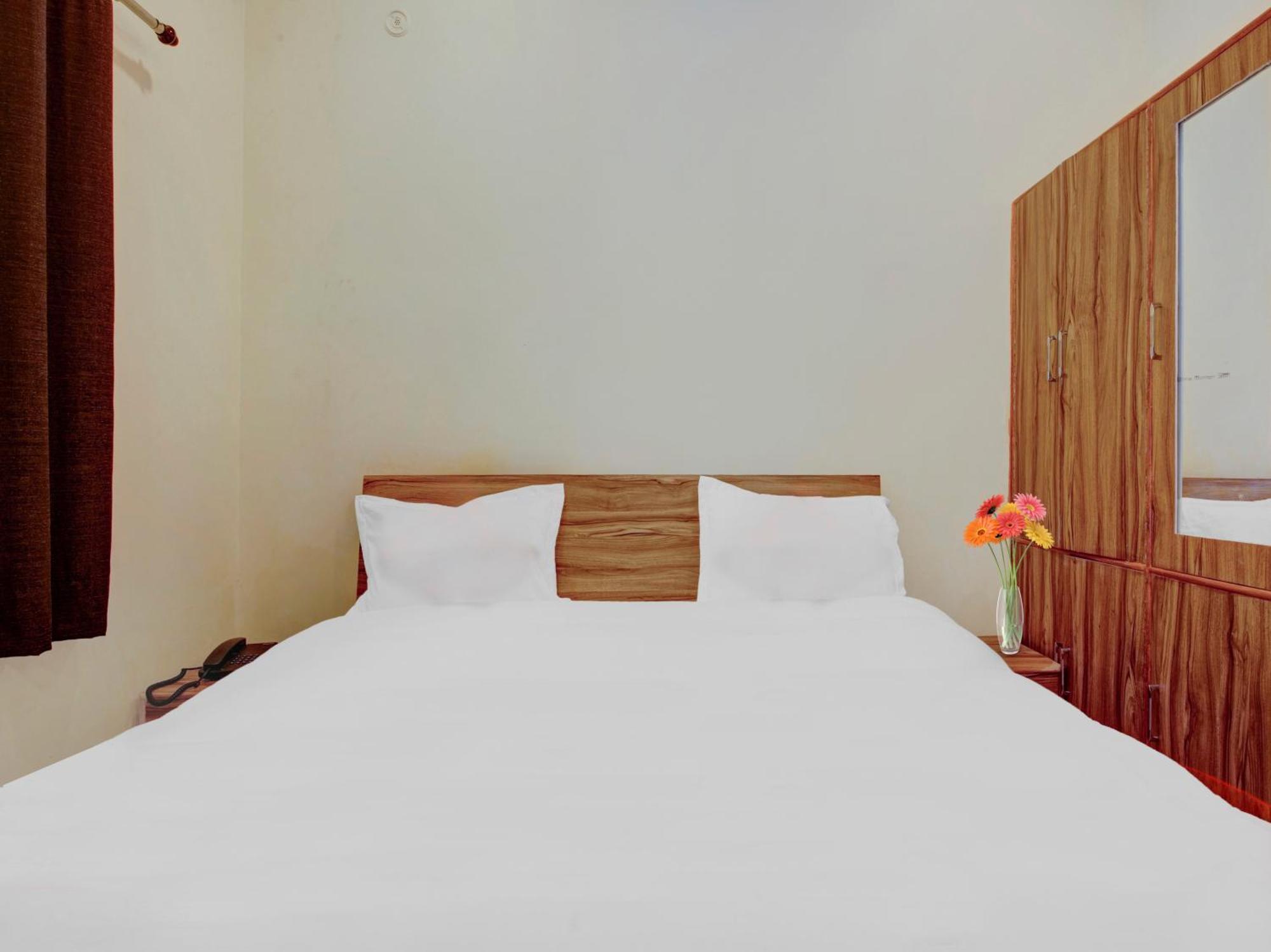 Hotel Kailasha Uttarkāshi エクステリア 写真