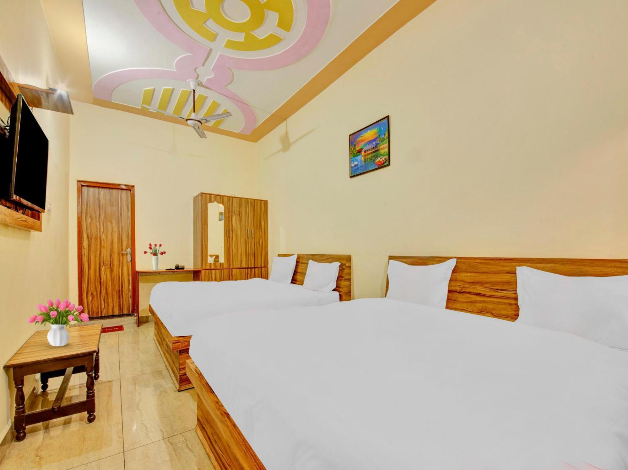 Hotel Kailasha Uttarkāshi エクステリア 写真