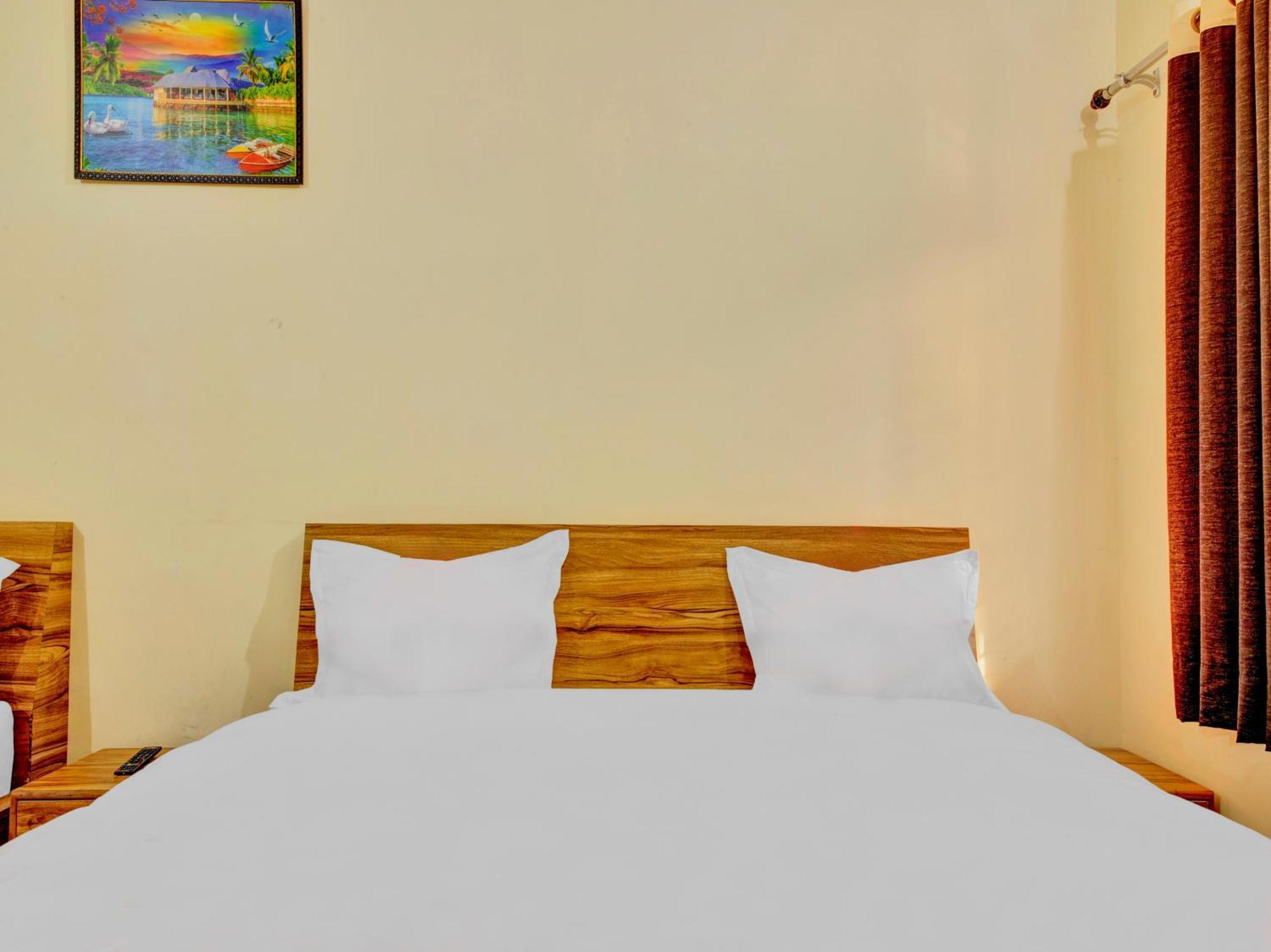 Hotel Kailasha Uttarkāshi エクステリア 写真